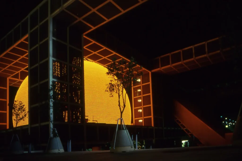 cine-espacial-alcatel-expo-92-sevilla